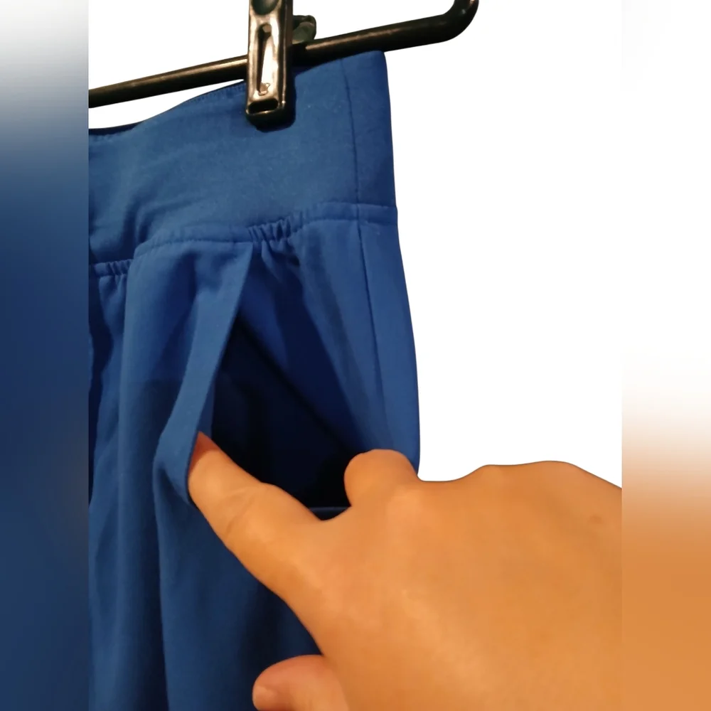 Figs Scrub Pants Blue Drawstring Jogger Zip Pockets Womans Mens size Medium